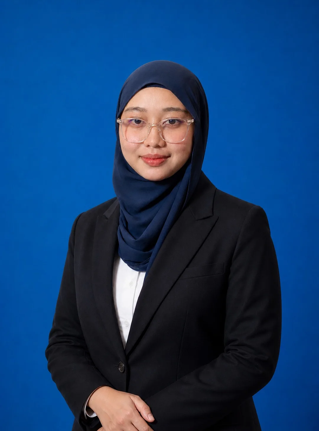PUTERI NADIA SHAFIQAH BINTI HARMIZI - Goon International College lecturer